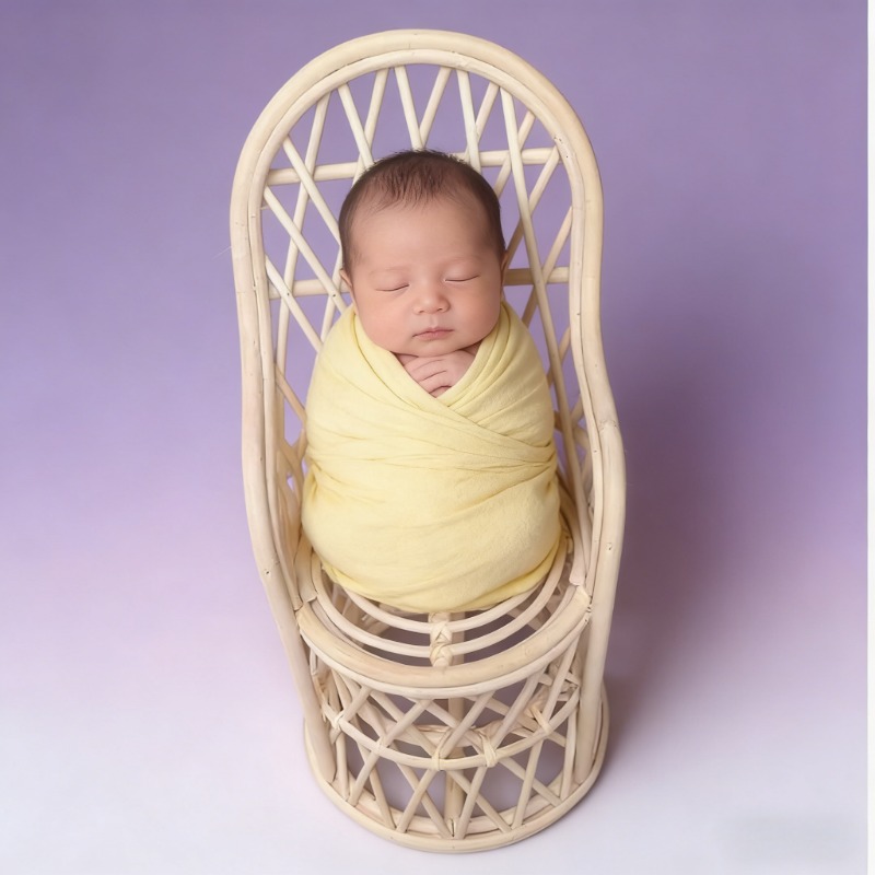 Handmade Vintage Rattan Chair  - Photography Gear avis et prix
